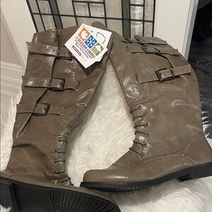 Sage green Knee-High Lace-Up Boots